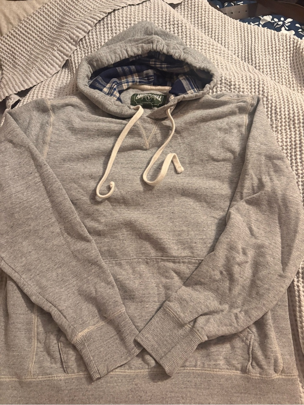 American Eagle Light Gray Hooded Pullover Sweatshirt with Plaid Lining